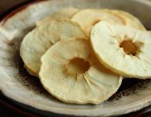 Mele secche: composizione, benefici e danni Proprietà utili delle mele essiccate